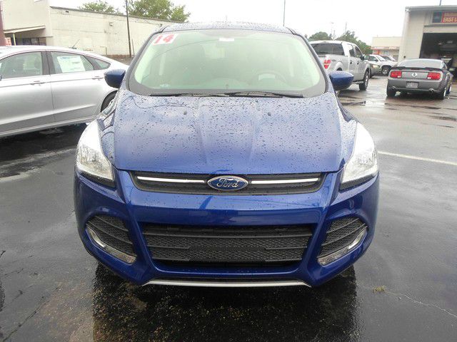 Ford Escape 2014 photo 1