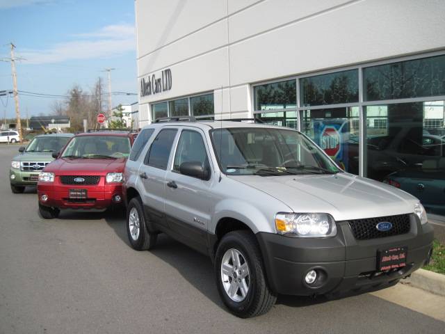 Ford Escape Hybrid ESi Sport Utility