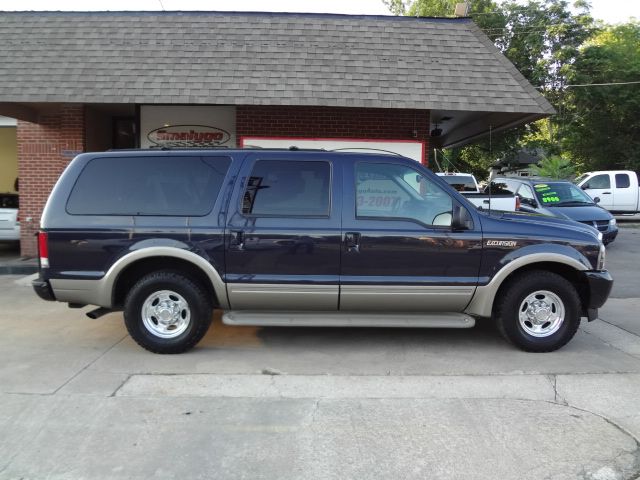 Ford Excursion 2000 photo 1