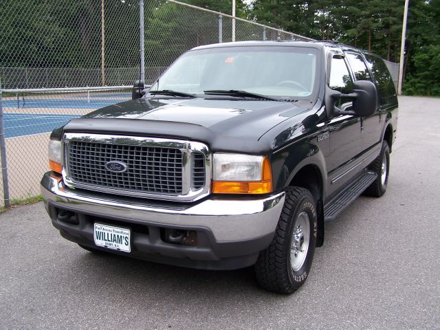 Ford Excursion 2000 photo 3