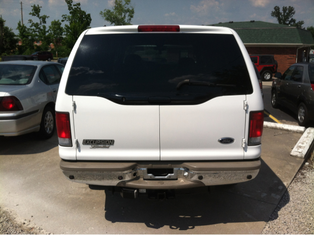 Ford Excursion 2000 photo 3