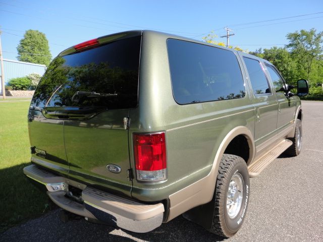 Ford Excursion 2000 photo 23