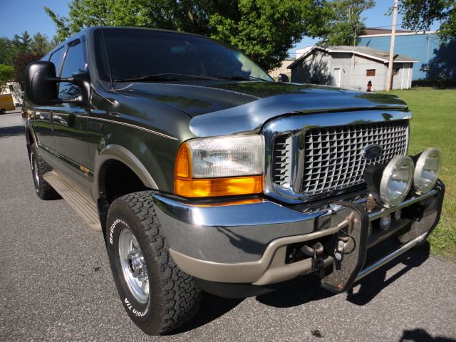 Ford Excursion 2000 photo 3