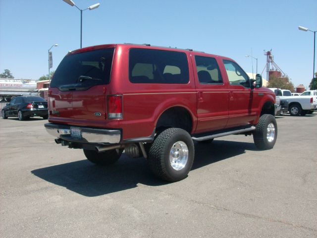 Ford Excursion 2000 photo 2