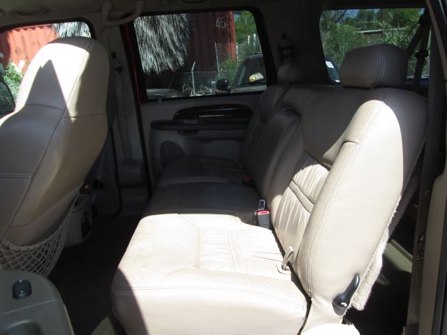 Ford Excursion 2000 photo 12