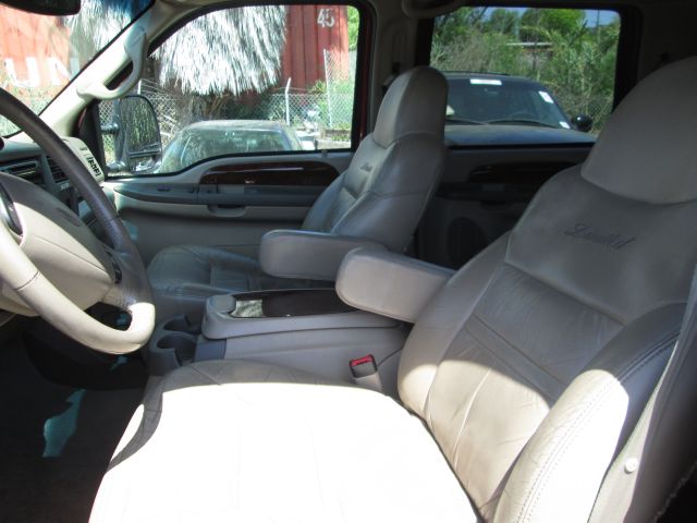 Ford Excursion 2000 photo 13