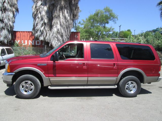 Ford Excursion 2000 photo 24