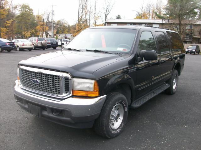 Ford Excursion 2000 photo 2