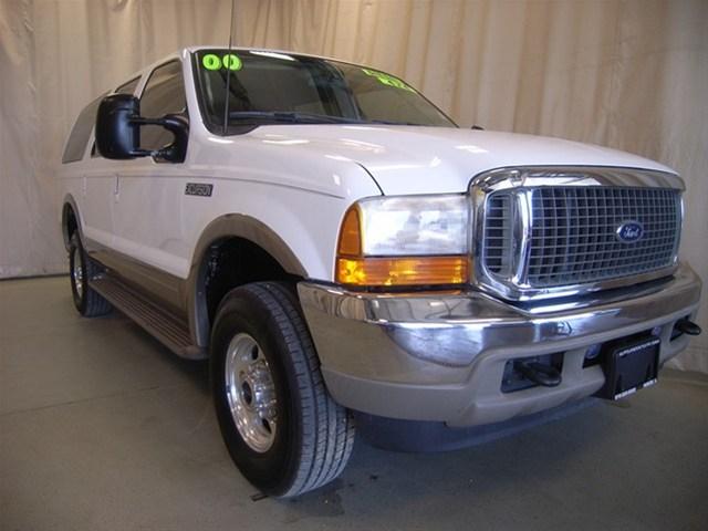 Ford Excursion 2000 photo 3