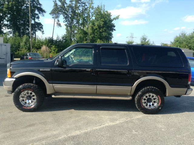 Ford Excursion 2000 photo 3