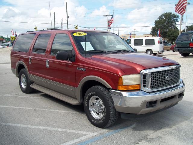 Ford Excursion 2000 photo 3