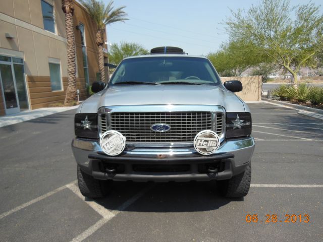 Ford Excursion SL 4x4 Regular Cab SUV