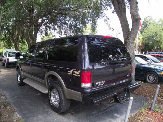 Ford Excursion 2000 photo 3