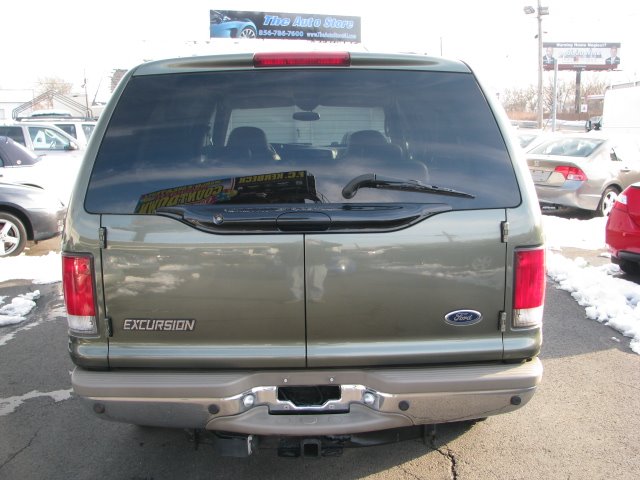 Ford Excursion 2000 photo 2