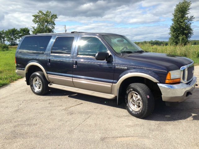 Ford Excursion Super SUV