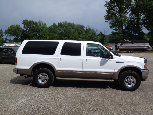 Ford Excursion 2000 photo 3