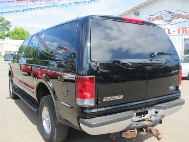 Ford Excursion 2000 photo 3