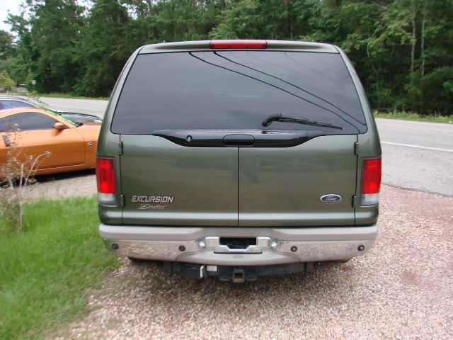 Ford Excursion 2000 photo 2