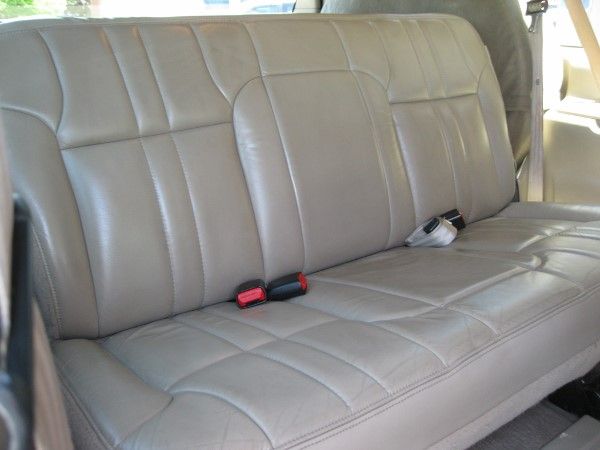 Ford Excursion 2001 photo 1