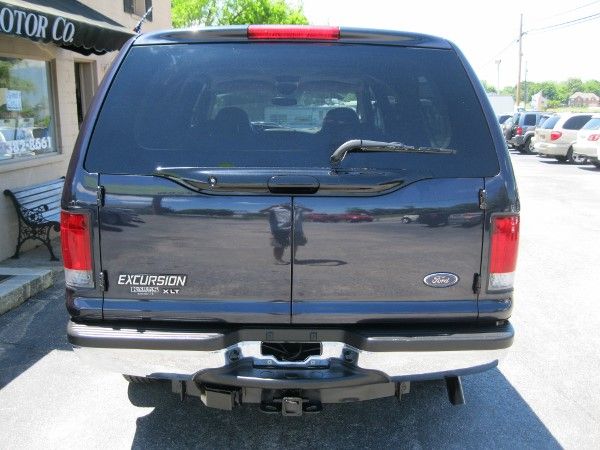 Ford Excursion 2001 photo 18