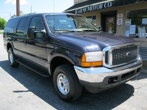 Ford Excursion 2001 photo 21