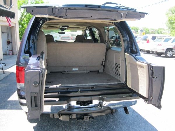 Ford Excursion 2001 photo 28