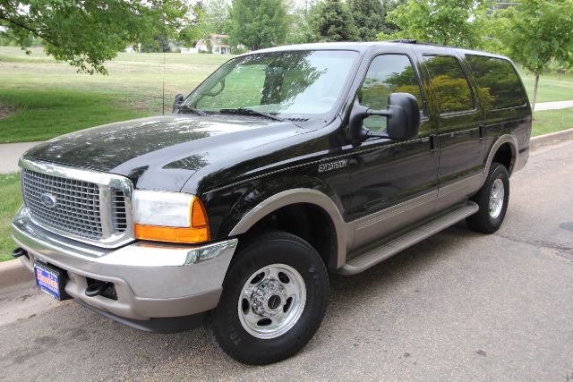 Ford Excursion 2001 photo 15