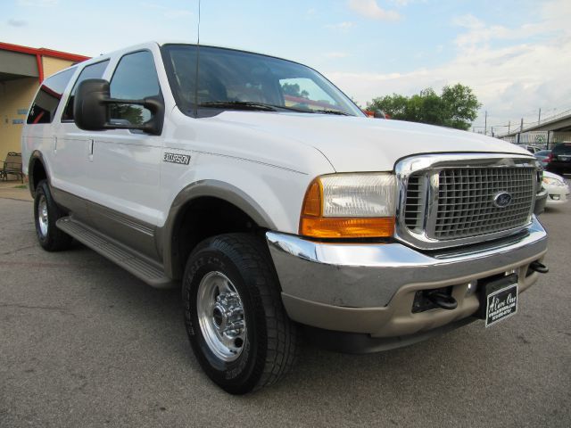 Ford Excursion 2001 photo 4