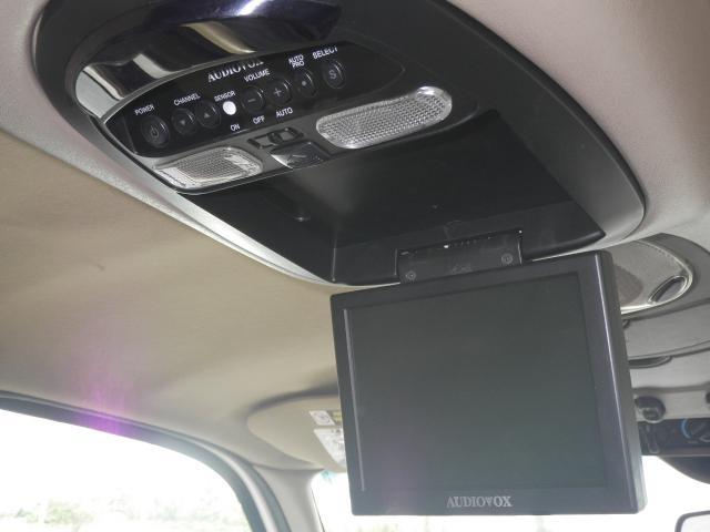 Ford Excursion 2001 photo 11