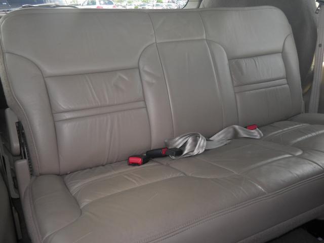 Ford Excursion 2001 photo 7