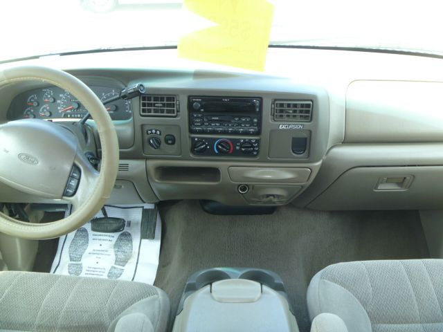 Ford Excursion 2001 photo 12