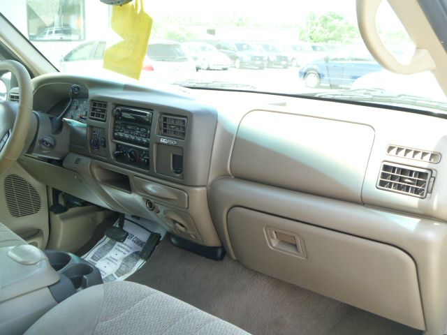 Ford Excursion 2001 photo 7