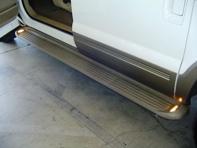 Ford Excursion 2001 photo 11