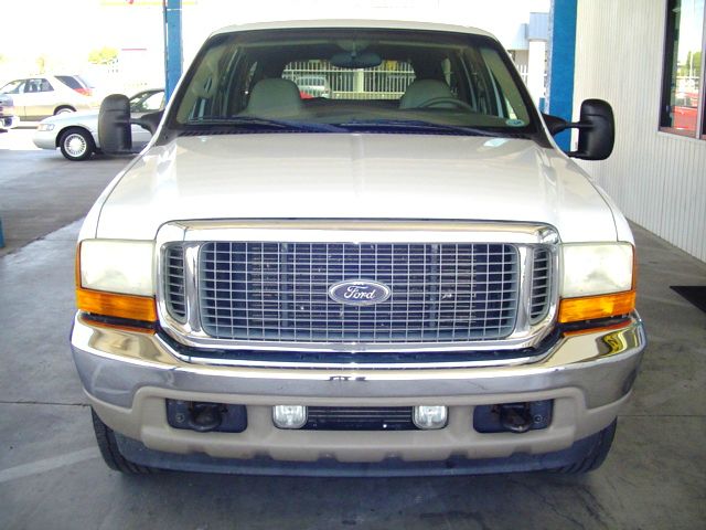 Ford Excursion 2001 photo 13