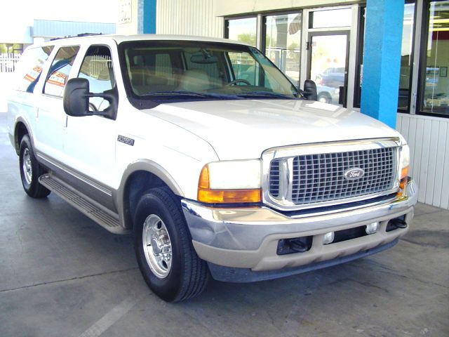 Ford Excursion 2001 photo 24