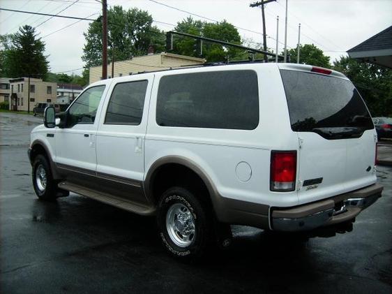 Ford Excursion 2001 photo 7