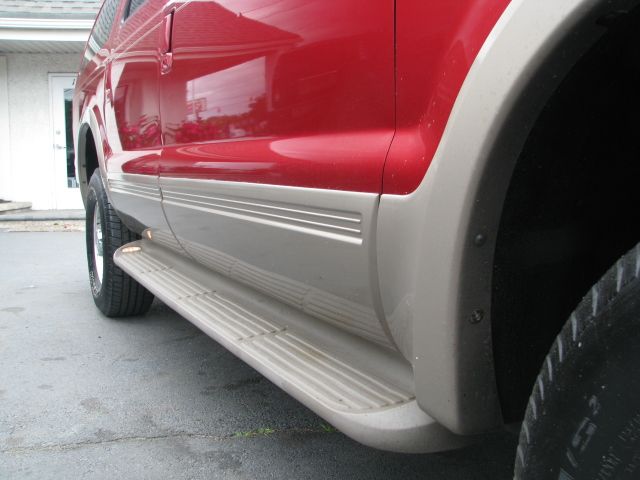 Ford Excursion 2001 photo 24