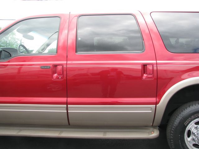 Ford Excursion 2001 photo 28