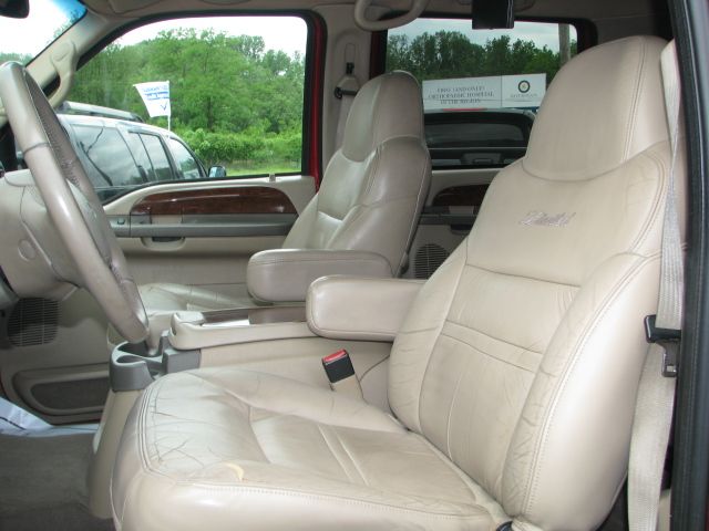 Ford Excursion 2001 photo 44