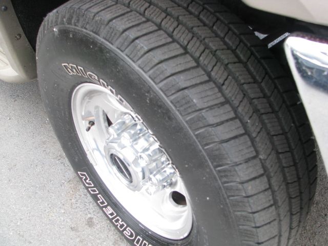 Ford Excursion 2001 photo 50