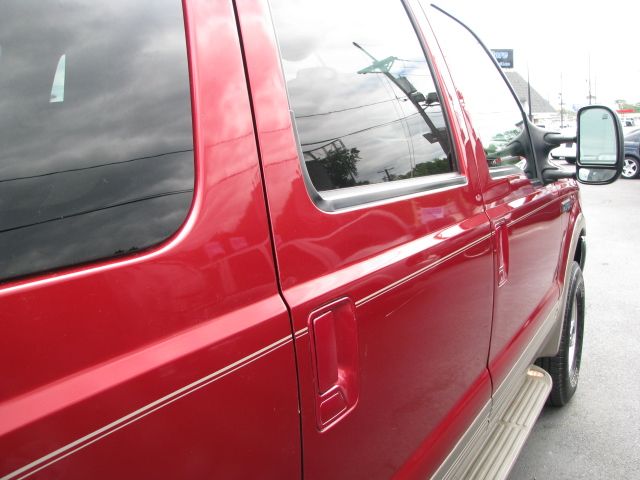 Ford Excursion 2001 photo 52