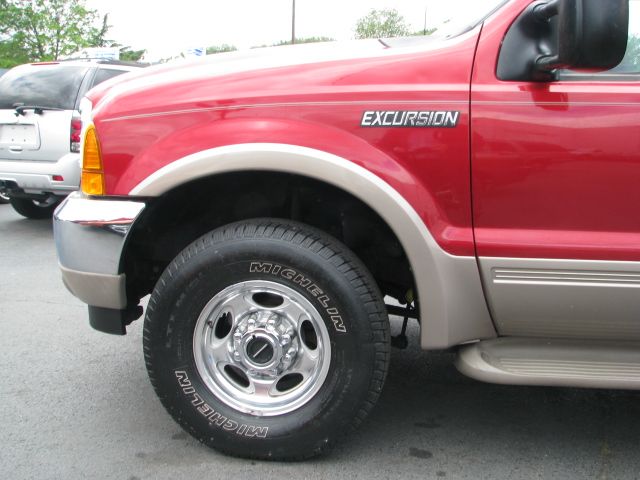 Ford Excursion 2001 photo 67