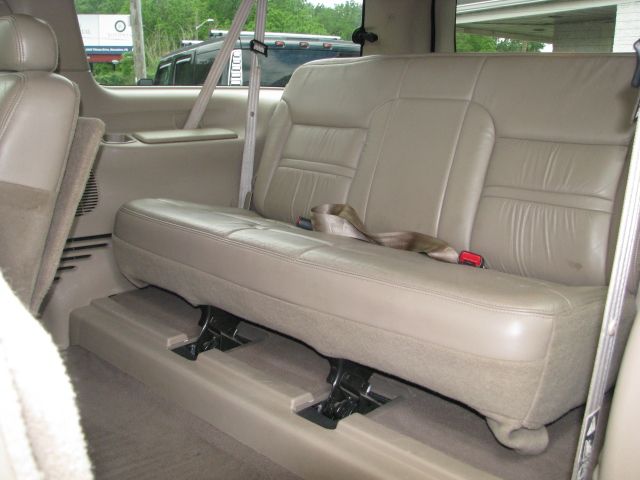 Ford Excursion 2001 photo 94