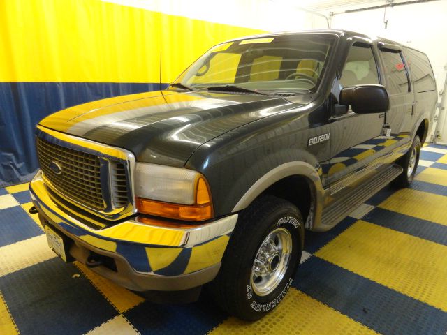 Ford Excursion 2001 photo 2