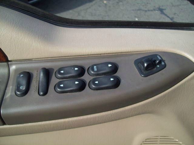 Ford Excursion 2001 photo 3