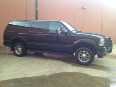 Ford Excursion 2002 photo 24