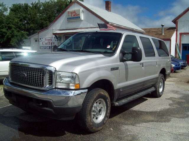 Ford Excursion 2002 photo 12