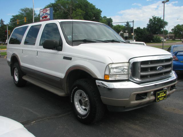 Ford Excursion 2002 photo 2