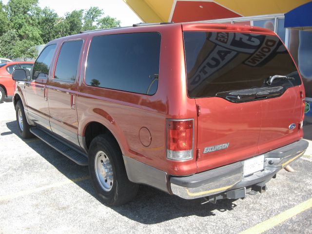 Ford Excursion 2002 photo 2