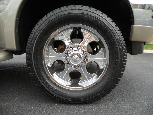 Ford Excursion 2002 photo 3